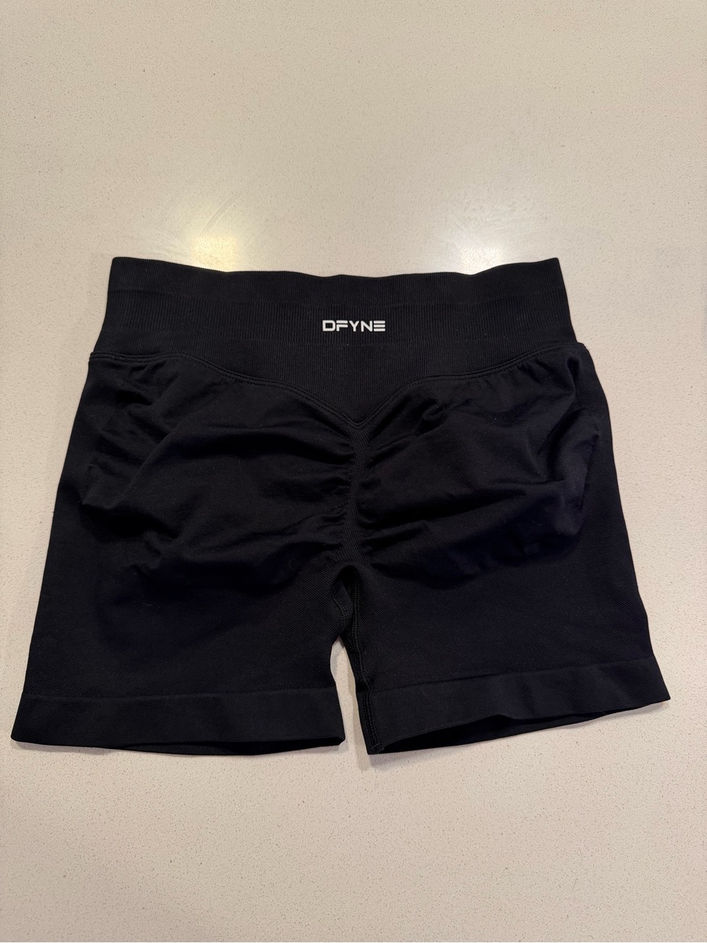 Dfyne Impact Short 4.5 - Black — Size M (NWOT)